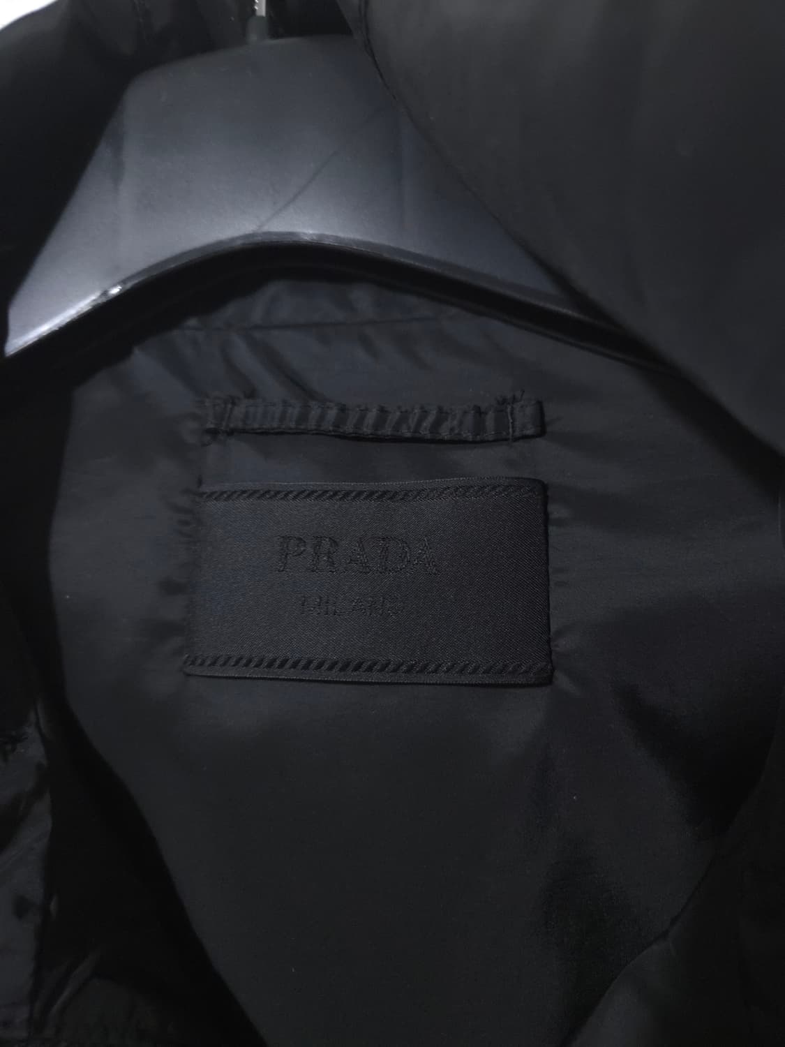 [새상품급] 프라다 리나일론 윈드브레이커 바람막이 자켓  상품이미지2