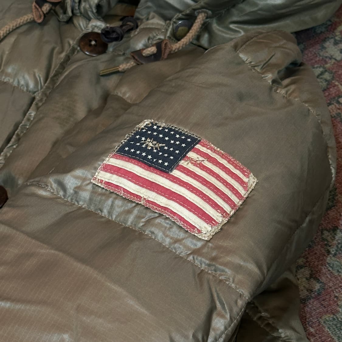 폴로 랄프로렌 리미티드 에디션 성조기 푸퍼 패딩 자켓 상품이미지3