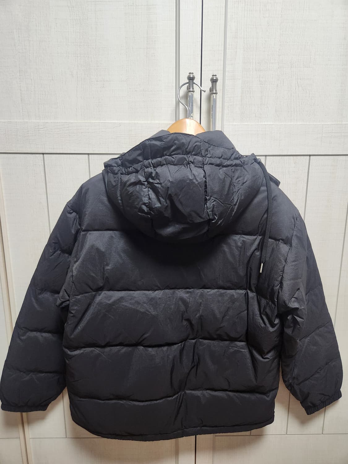 후아유 후드다운패딩 블랙 S사이즈(1회착용) 상품이미지2