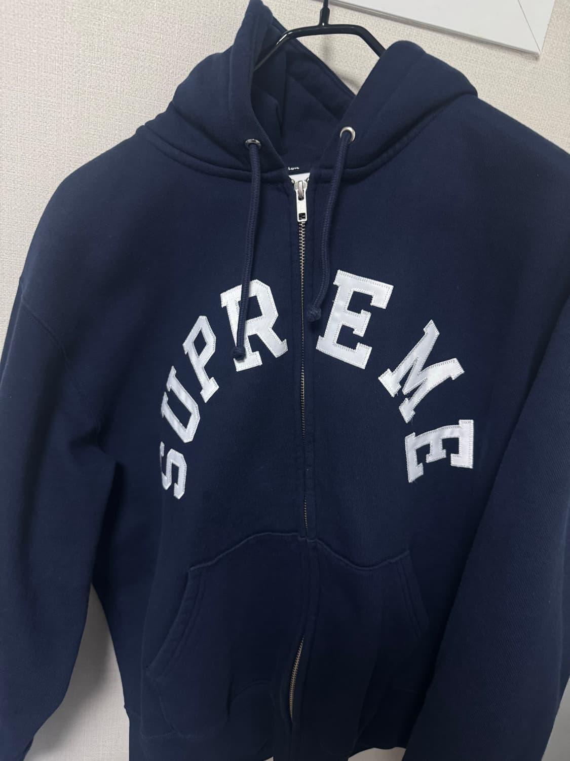 슈프림 챔피온 후드집업 네이비 24ss 상품이미지2