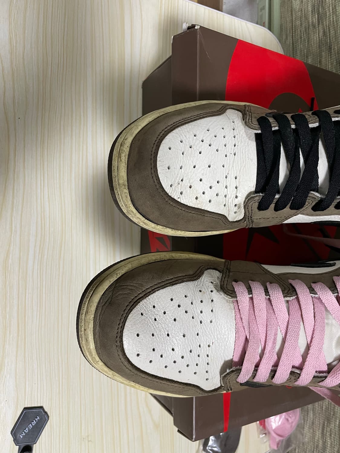 나이키 에어 조던1 트래비스 스캇 하이로우 OG 285 상품이미지8