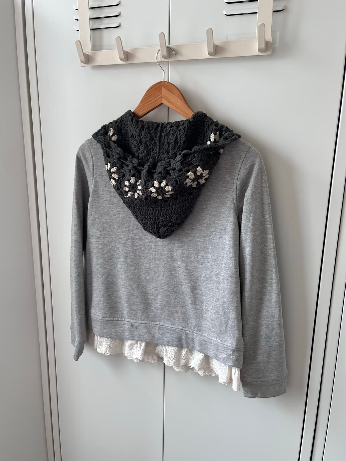 My memory 크로셰 레이스 레이어드 후드집업 상품이미지10