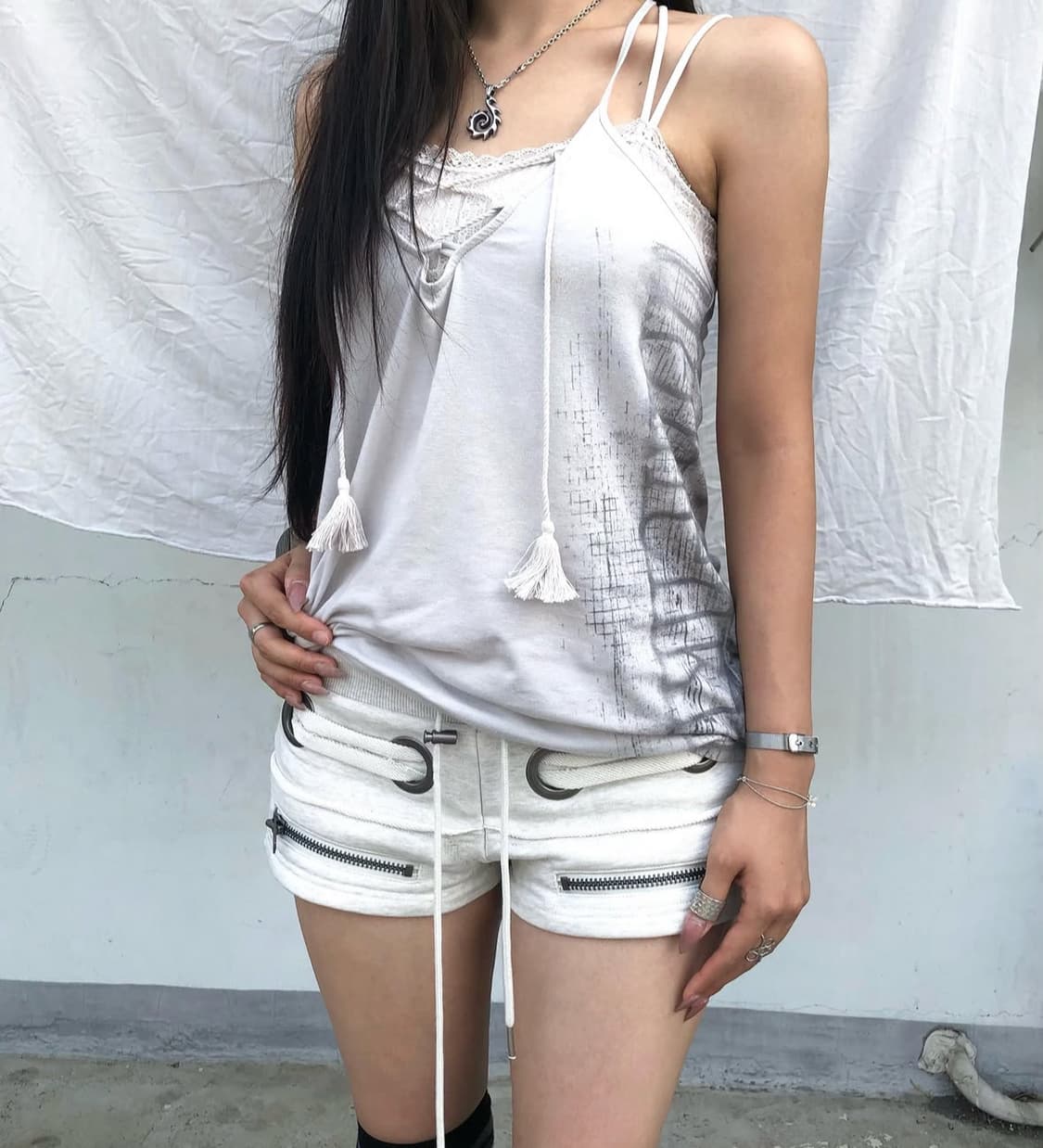 bonienkiye 보니앤키예 Eyelet Short Pants 상품이미지3