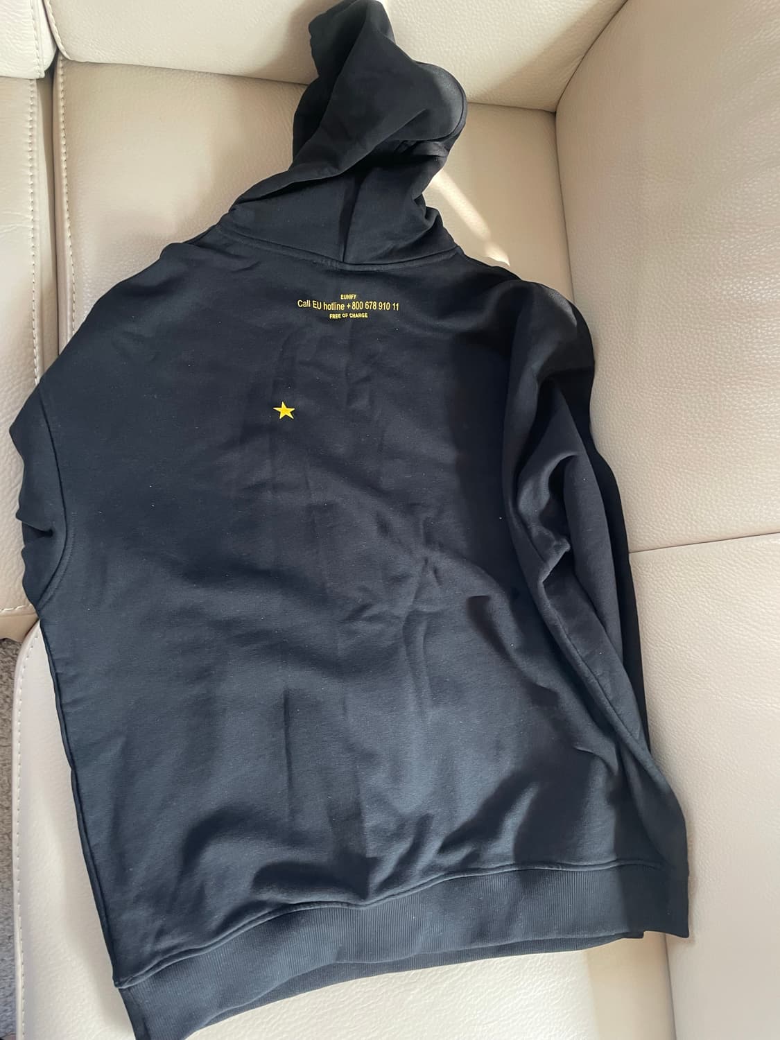 수베니어 오피셜 유니파이 클래식 후드티 xl 사이즈 팝니당(쿨거에눌) 상품이미지3