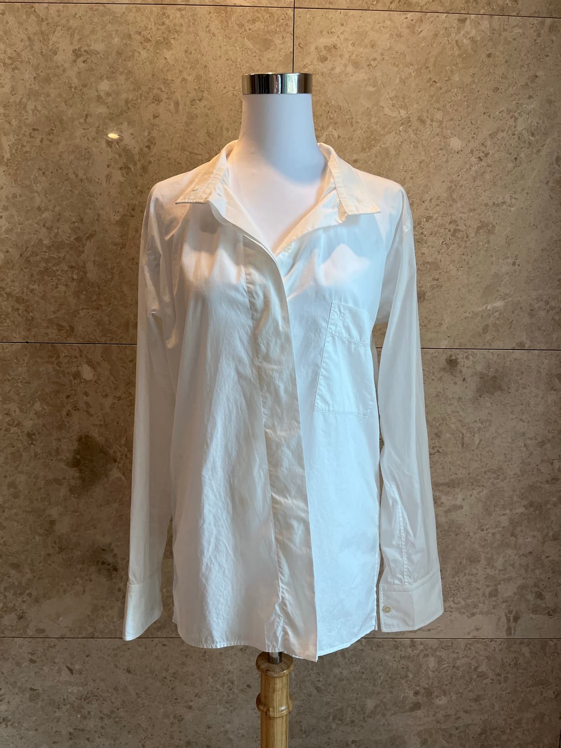 에르메스 여성 화이트 셔츠 40 상품이미지2