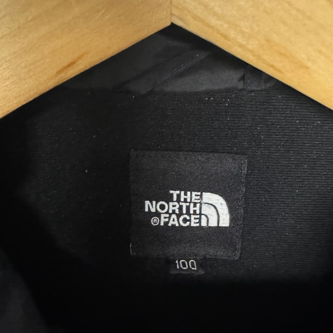 노스페이스 바람막이 자켓 상품이미지3