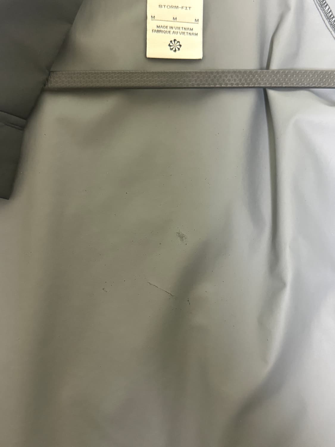 나이키 스톰핏 바람막이 상품이미지3