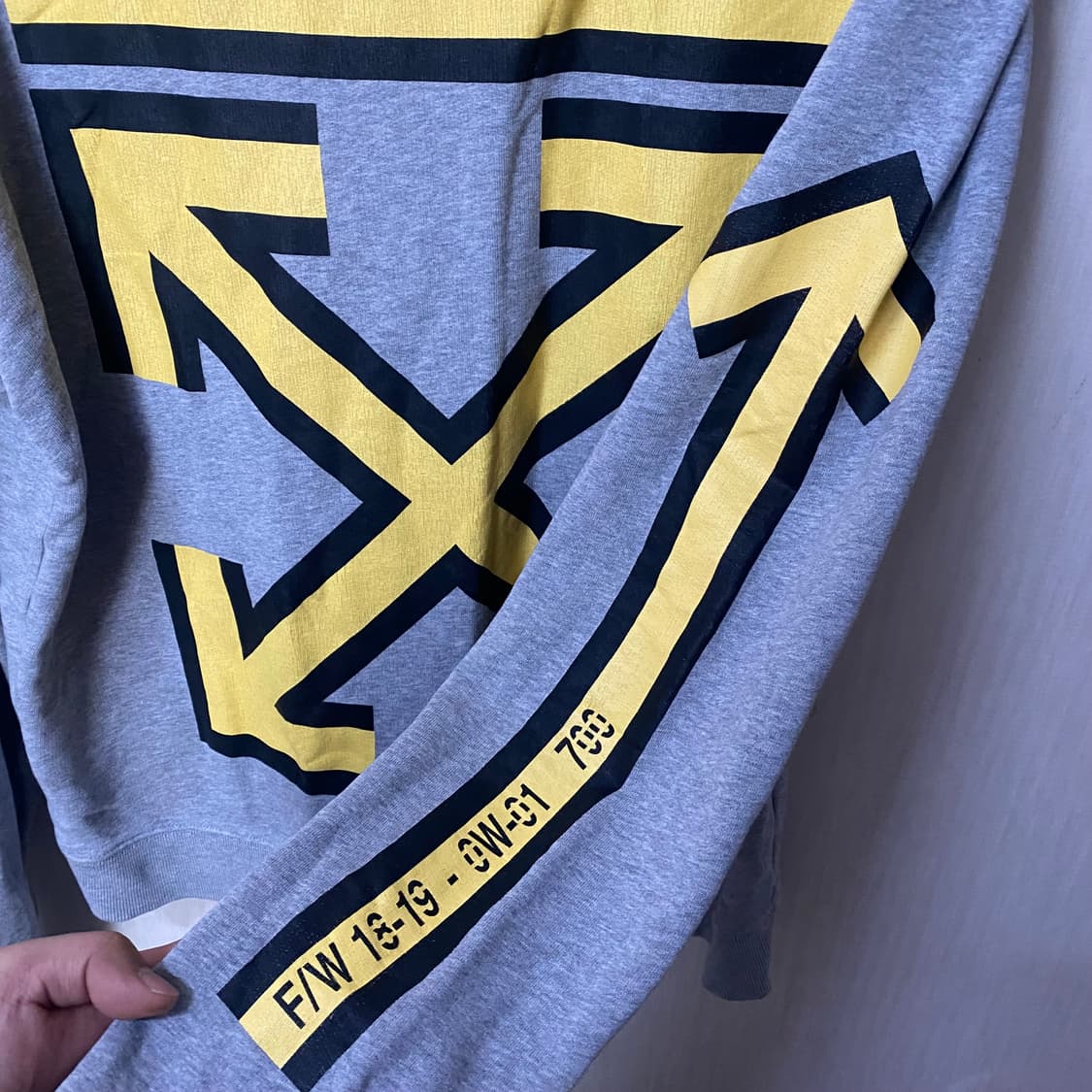 오프화이트 F/W 18-19 맨투맨 L 상품이미지5