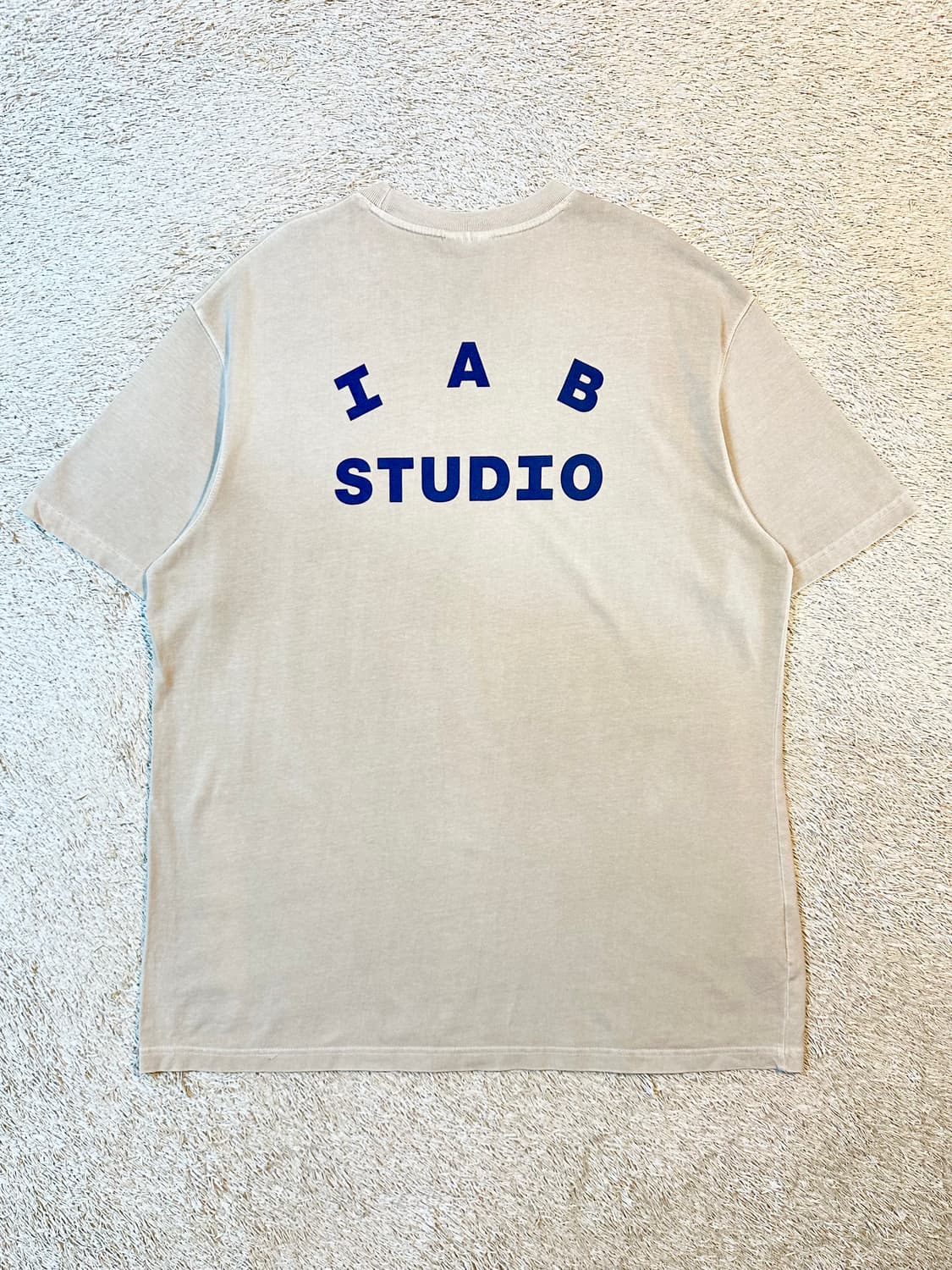 아이앱 스튜디오 IAB STUDIO 피그먼트 반팔 티셔츠 오트밀 상품이미지1