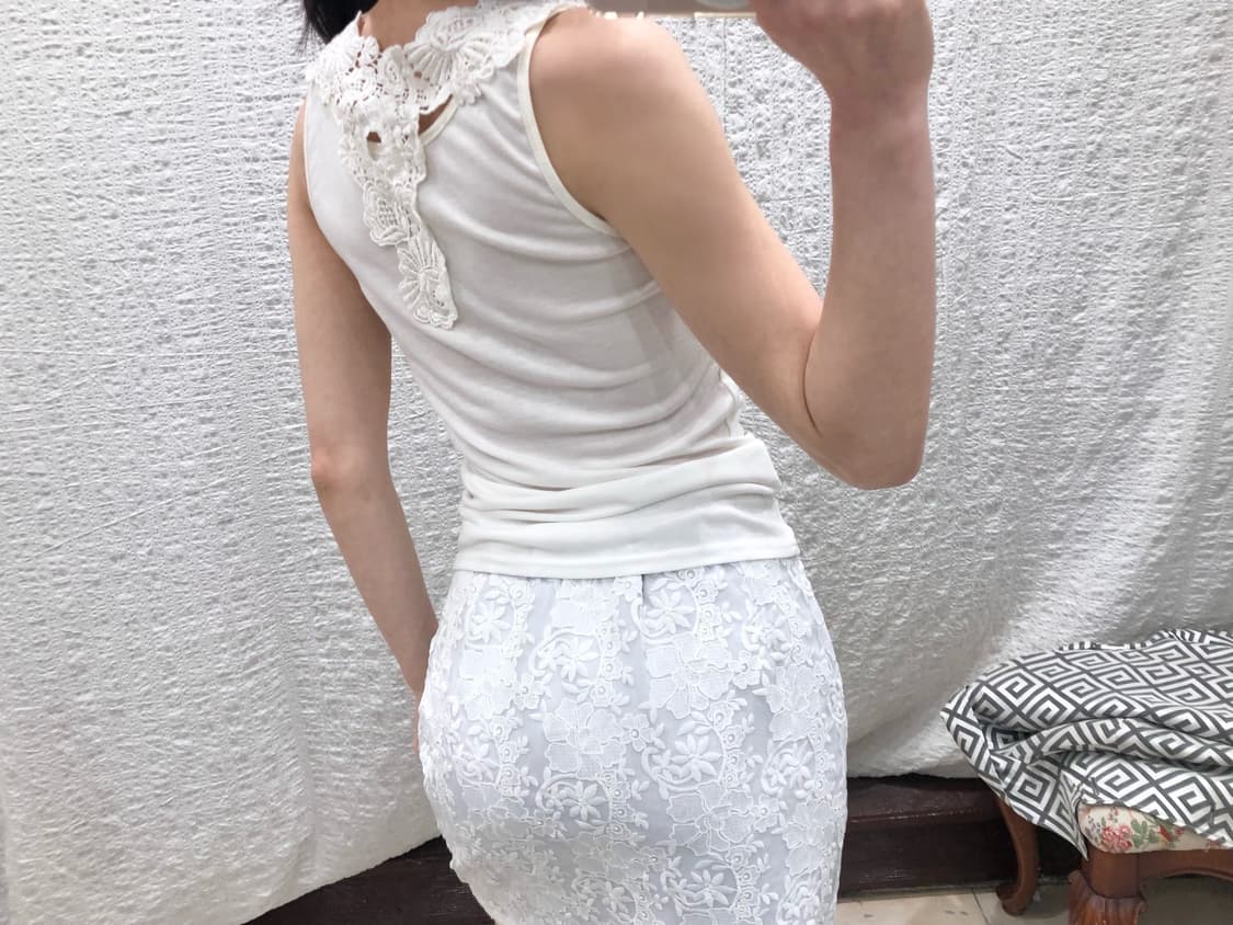 Back crochet sleeveless 상품이미지1