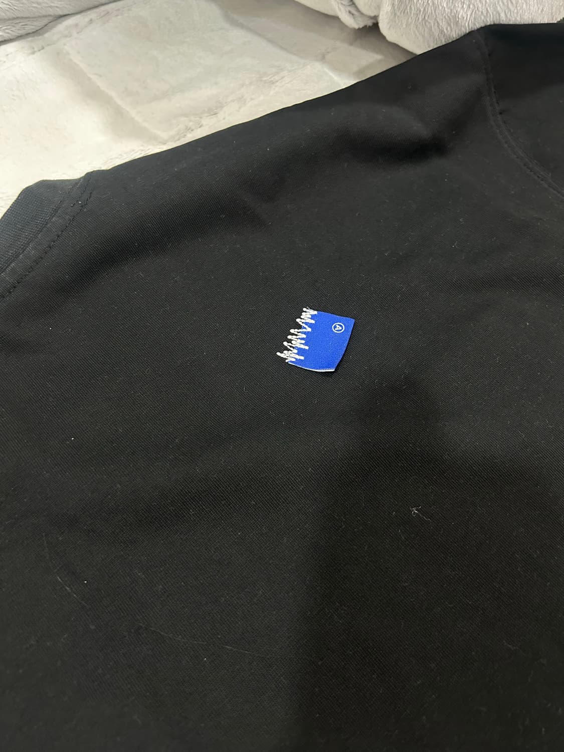 아더에러 시그니피컨트 태그 티셔츠 상품이미지3