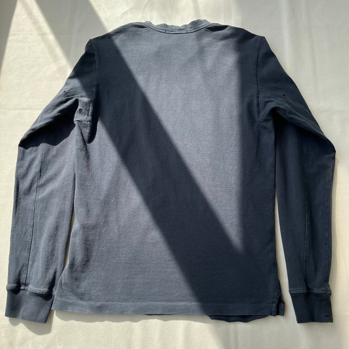 스톤아일랜드 가먼트다잉 미니멀 롱 슬리브 상품이미지8