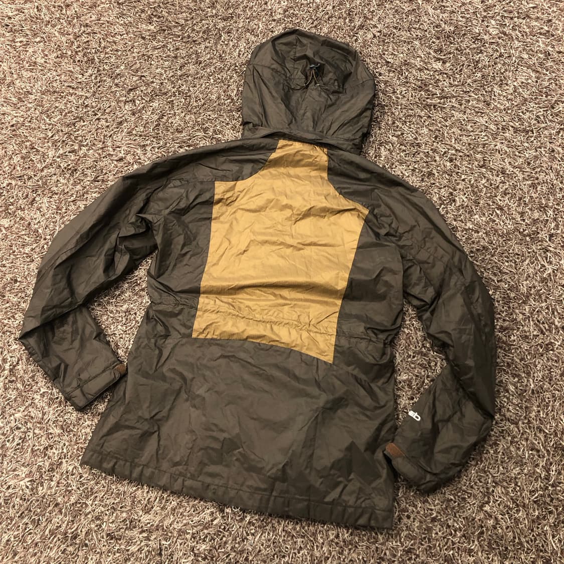 마운틴하드웨어 투웨이 나일론 바람막이 자켓 상품이미지6