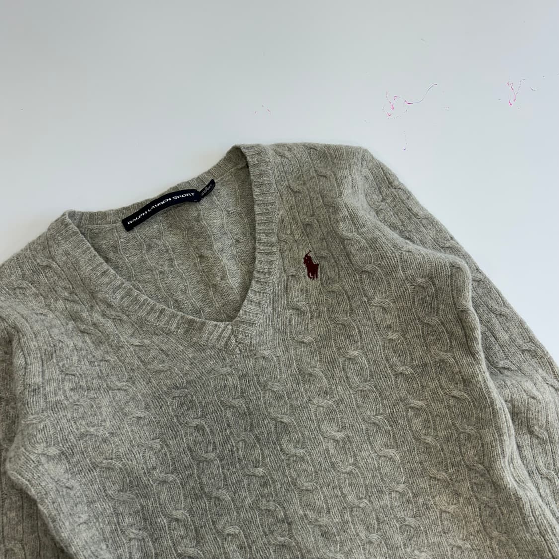 Polo 폴로 레드포니 그레이 브이넥 케이블 니트 상품이미지4