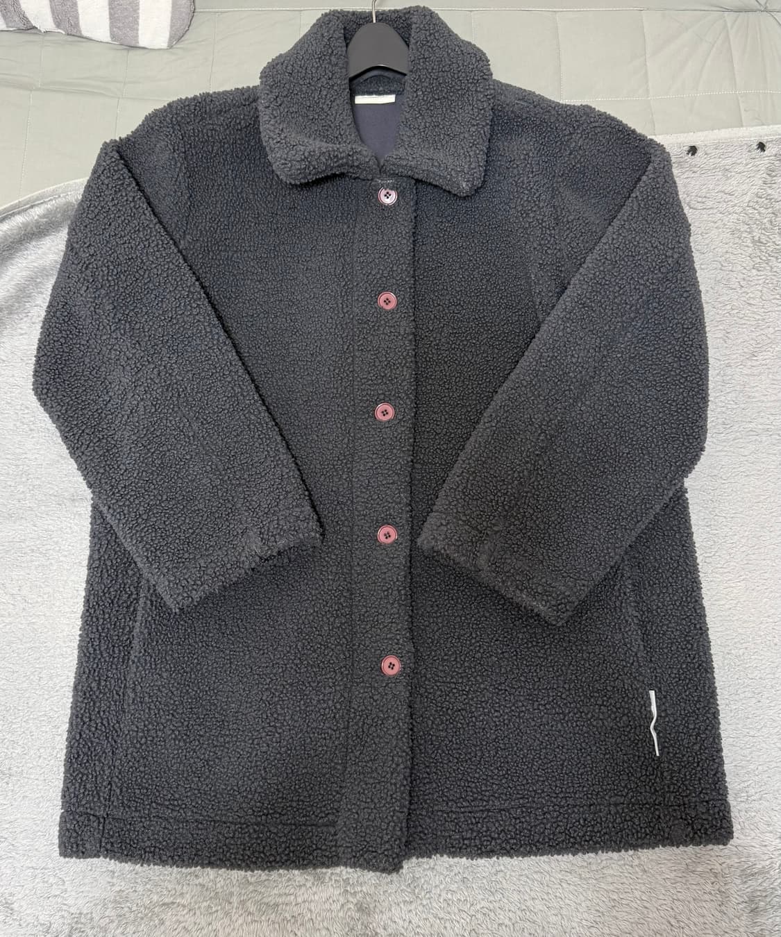 지초이 컴포트 23-007 플리스 코트 그래파이트 size2 판매합니다 상품이미지2