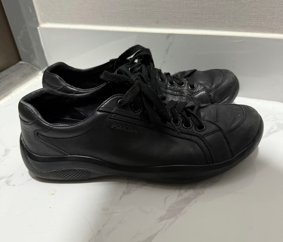 빈티지 프라다 레더 스니커즈 상품이미지1