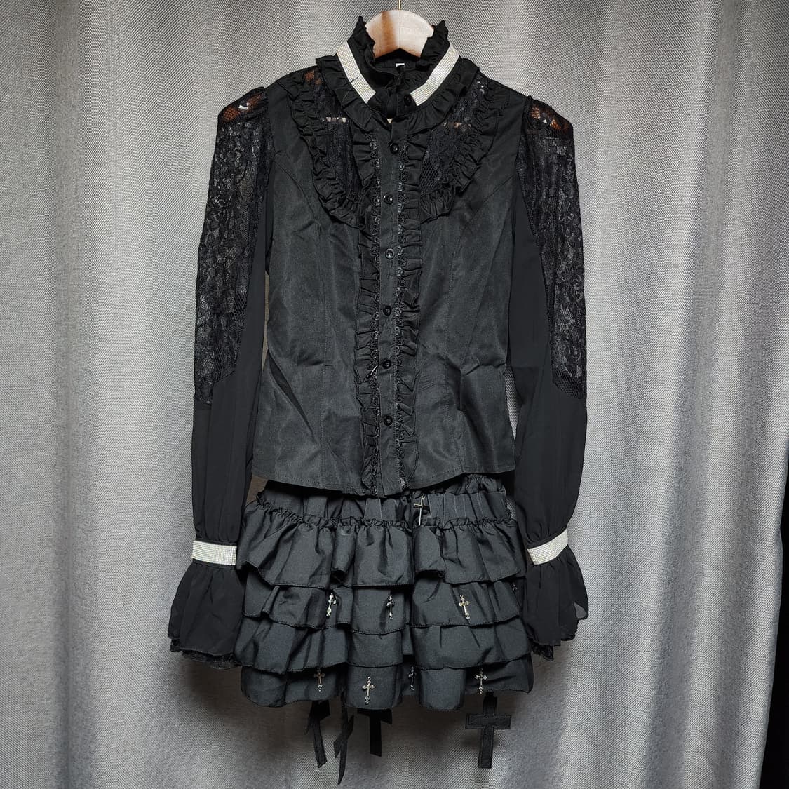 고스로리 지뢰계 고딕 페이크셔츠 치마바지 셋업 상품이미지2