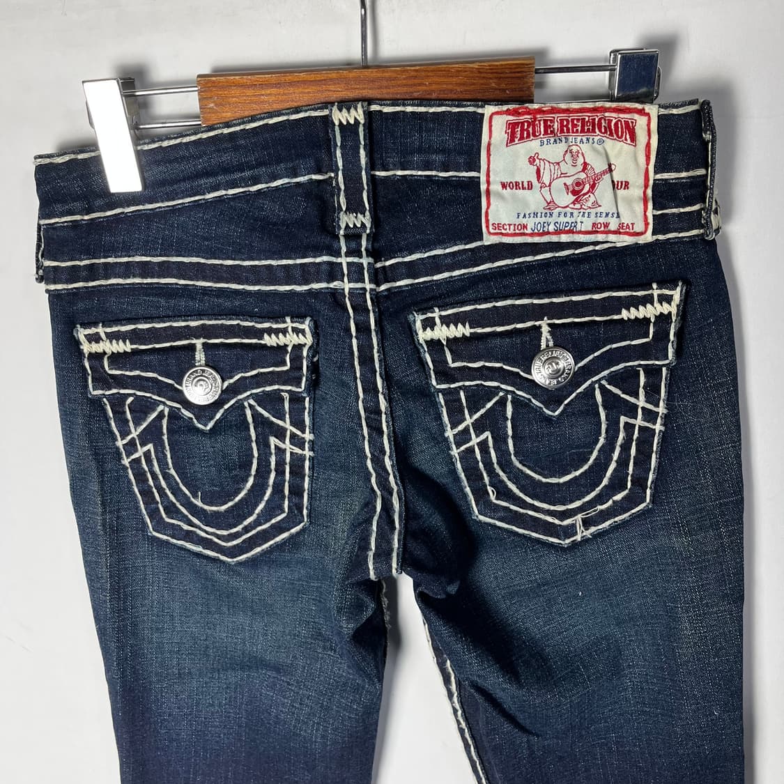 [True Religion] 트루릴리전 조이 수퍼T 스티치 데님팬츠 상품이미지3