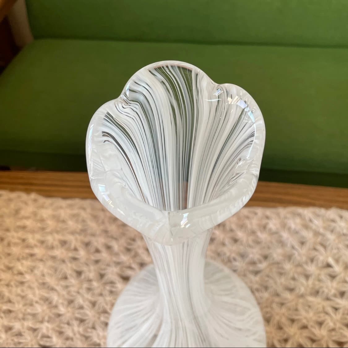 [빈티지 화병] 빈티지 화이트 블로운 글라스 화병 상품이미지6