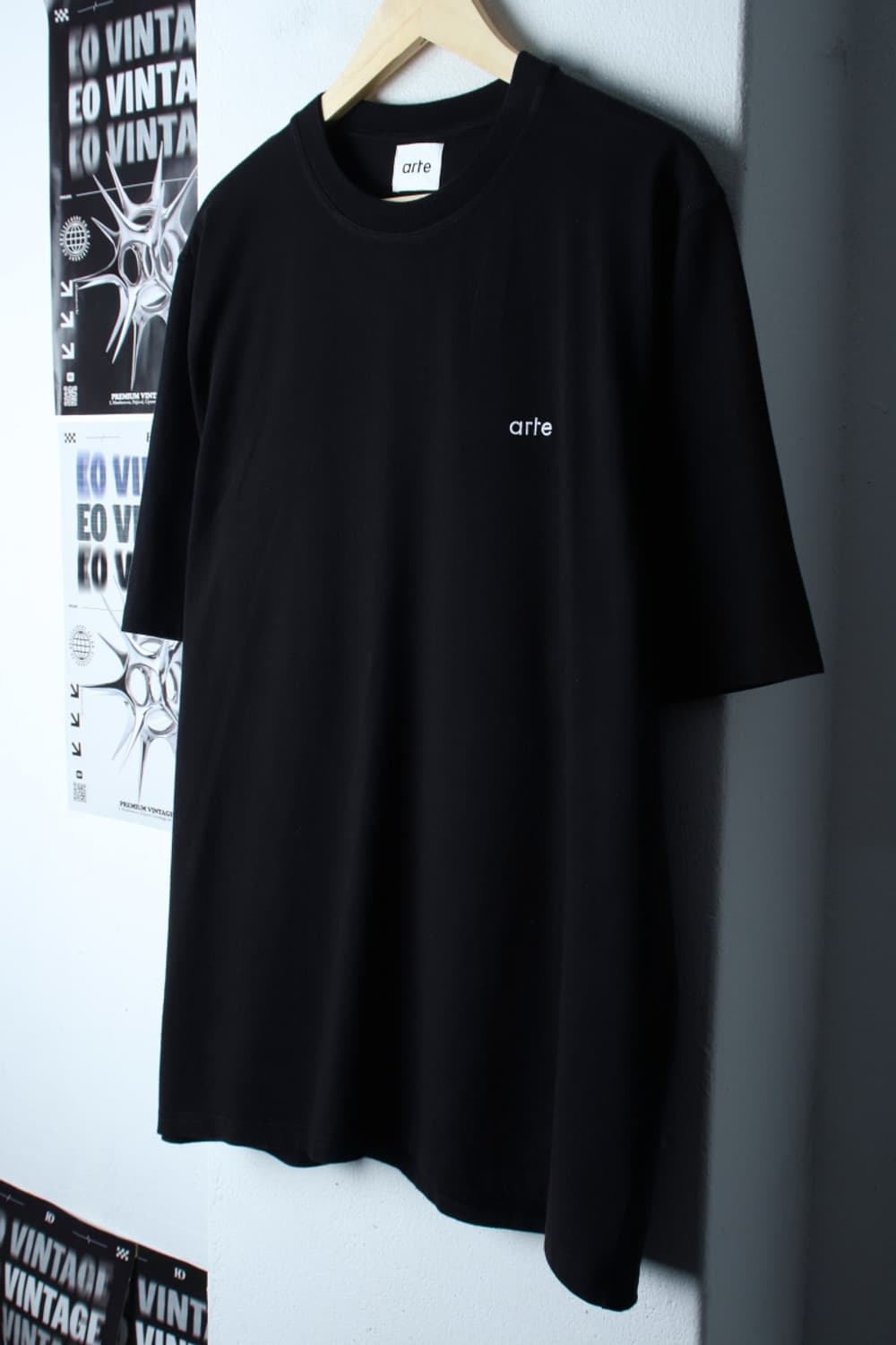 (XL-2XL) 아르떼 앤드워프 반팔 티셔츠 백프린팅 블랙-H31269 상품이미지1