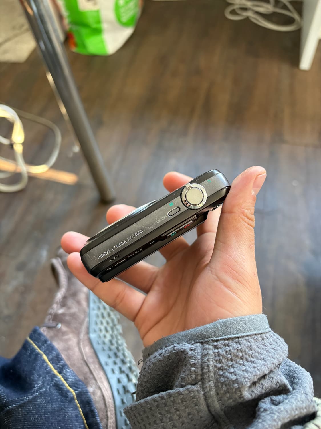 카시오 엑실림 ex z1050 디지털카메라 상품이미지3