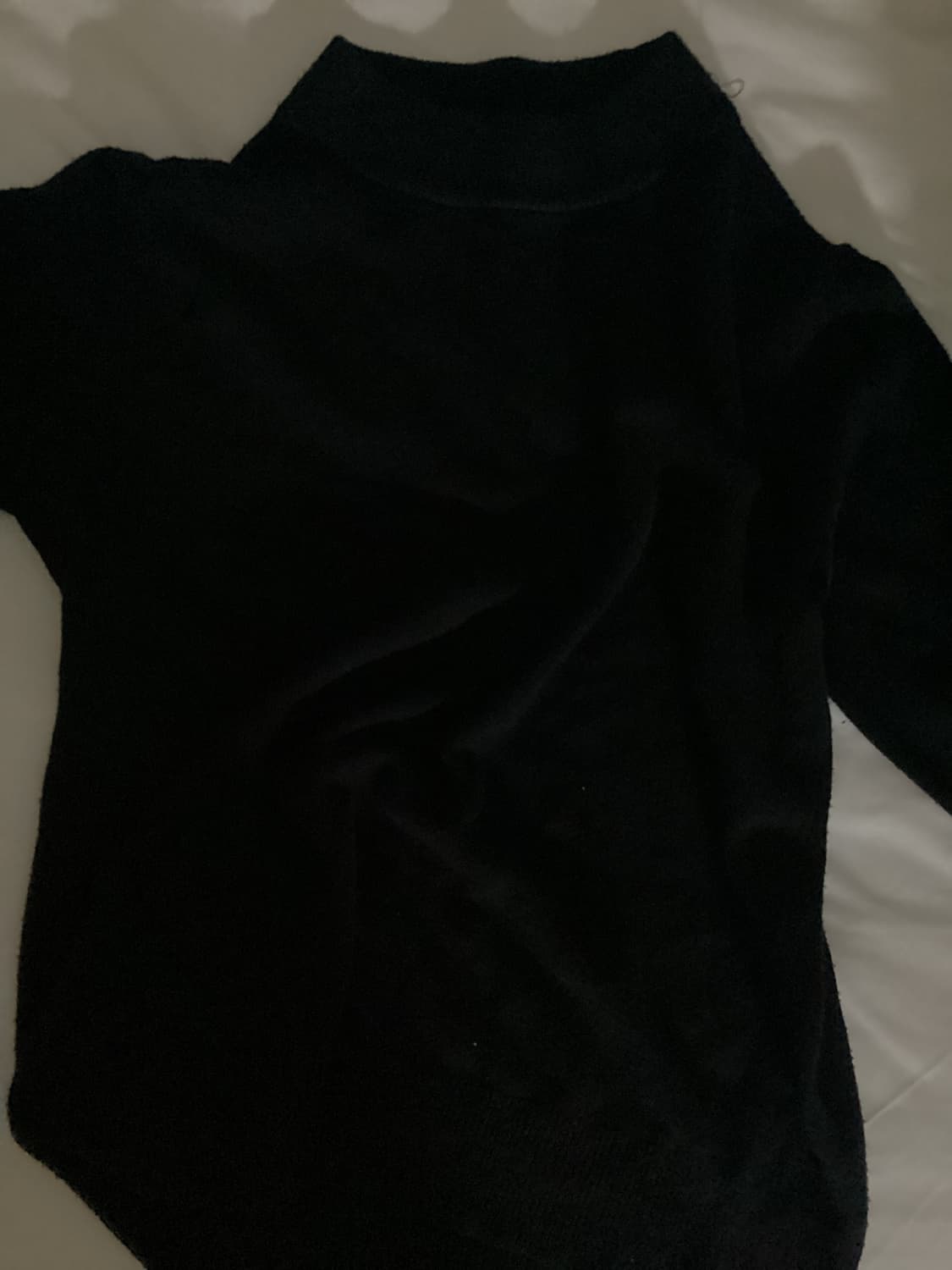 에잇세컨즈 블랙니트 상품이미지2