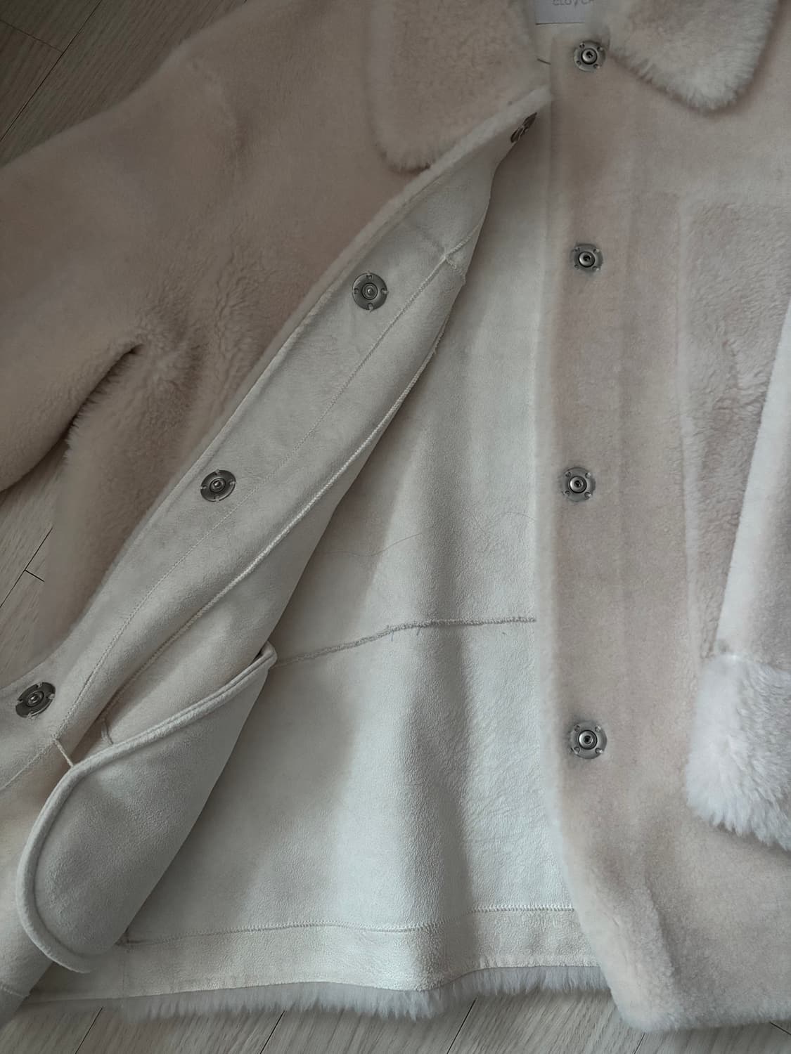 양모 100% 무스탕 미디 자켓 상품이미지3