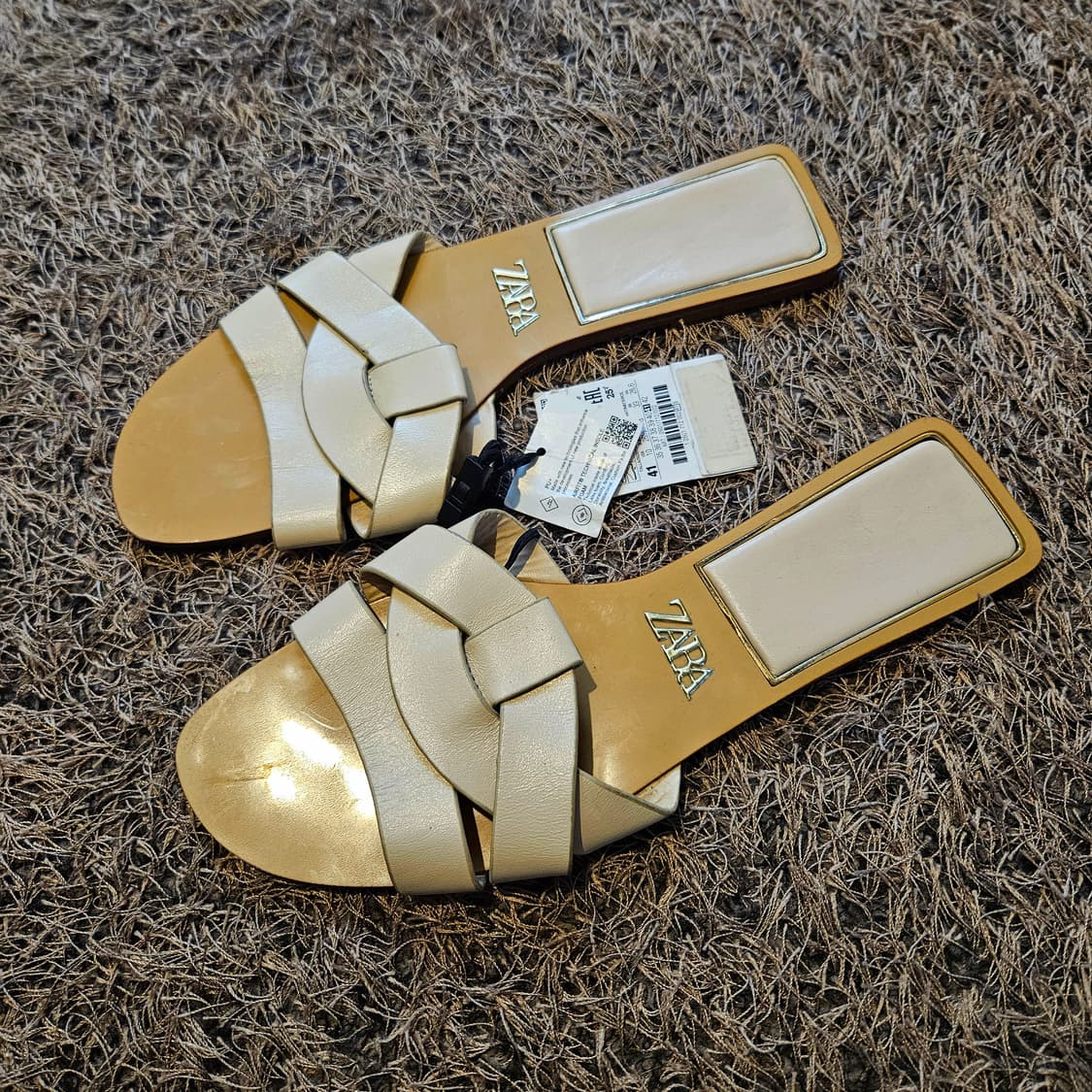 (미사용) 자라(Zara) 크로스레더 플렛 샌들
 상품이미지1