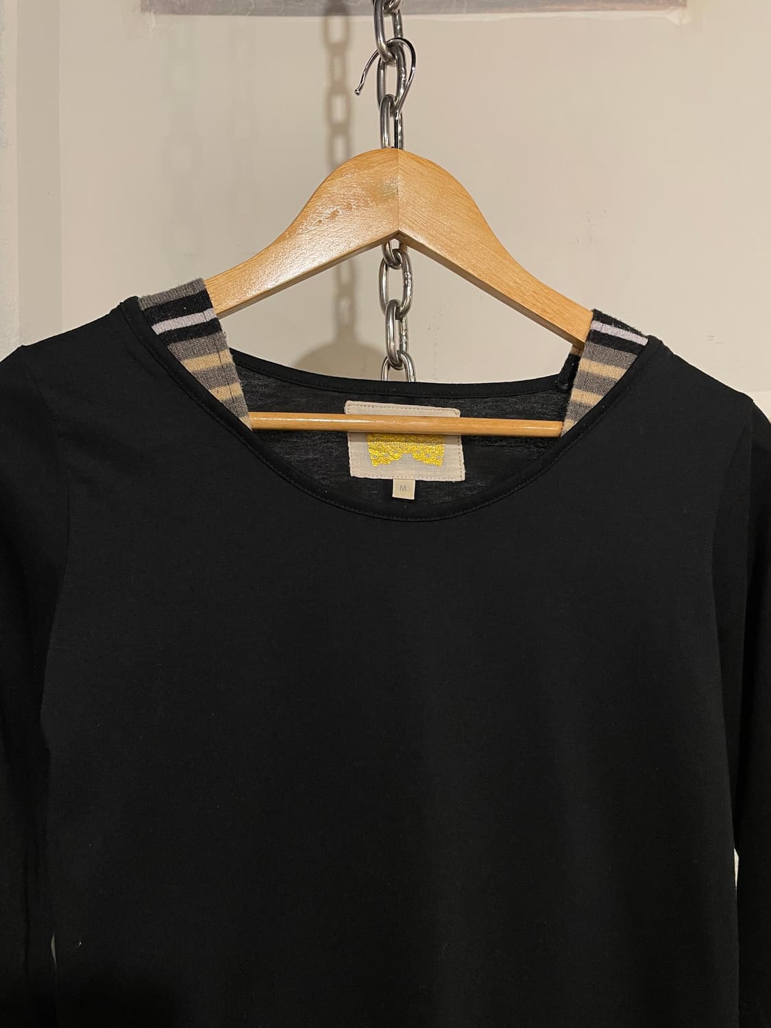 베이지 스트라이프 핸드워머 블랙 롱슬리브 상품이미지2