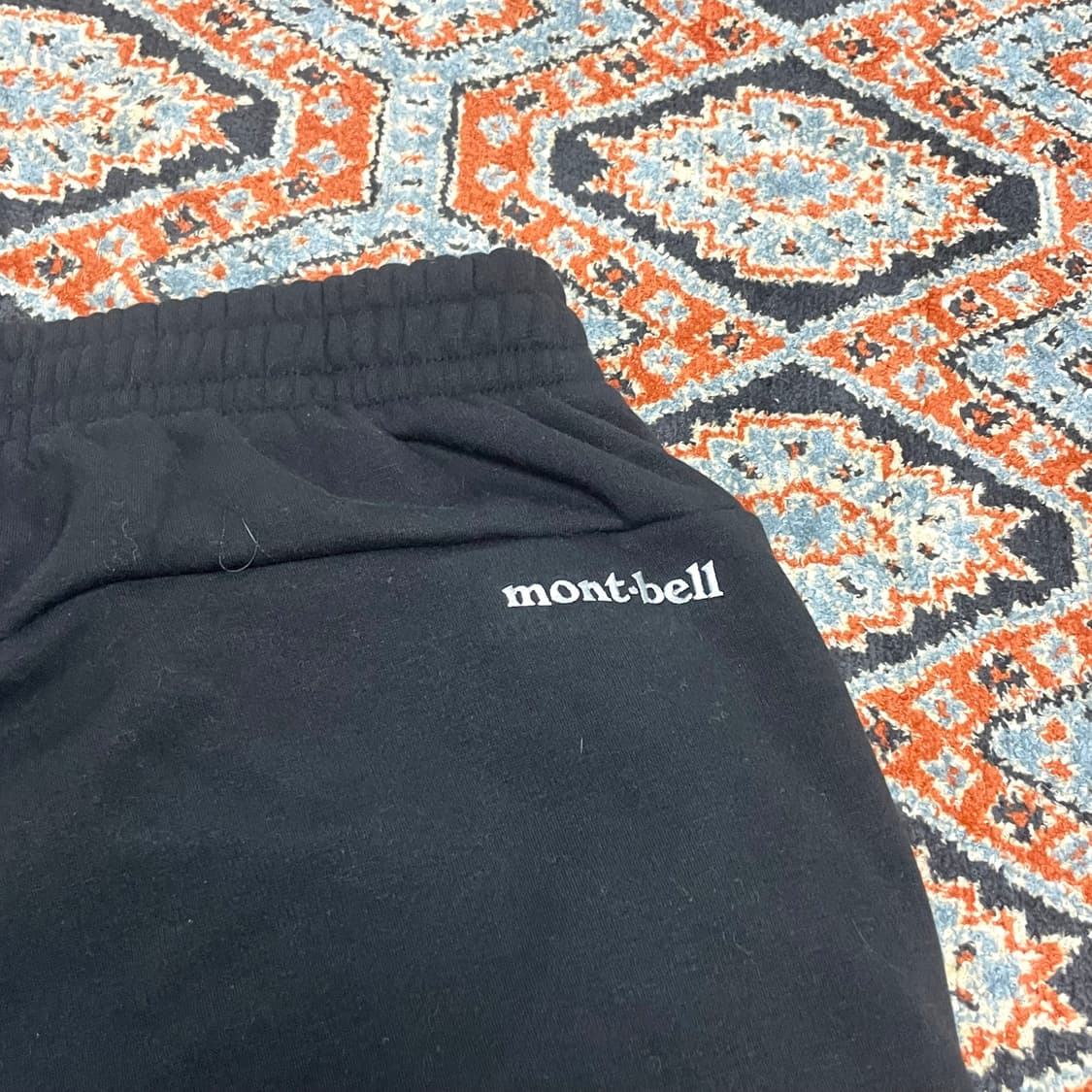 새상품 몽벨 블랙 밍크 기모 밴딩팬츠 남성L 상품이미지7