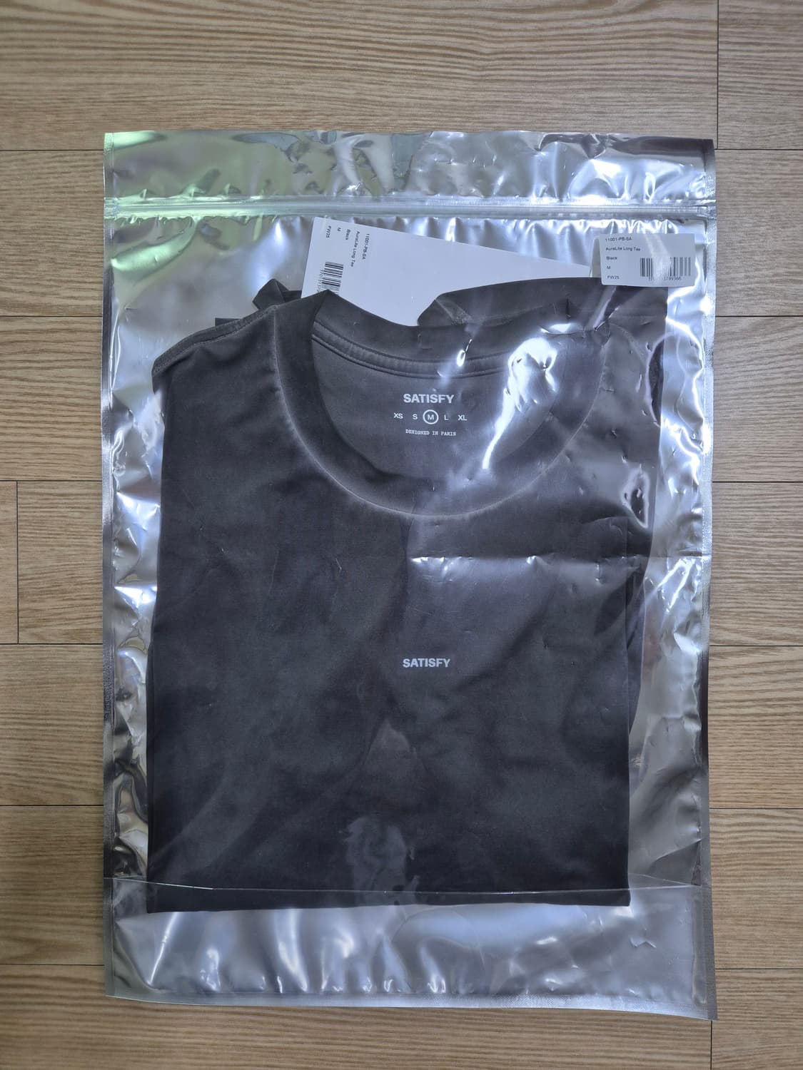 [새상품] 새티스파이 아우라라이트 롱 슬리브 블랙 상품이미지4