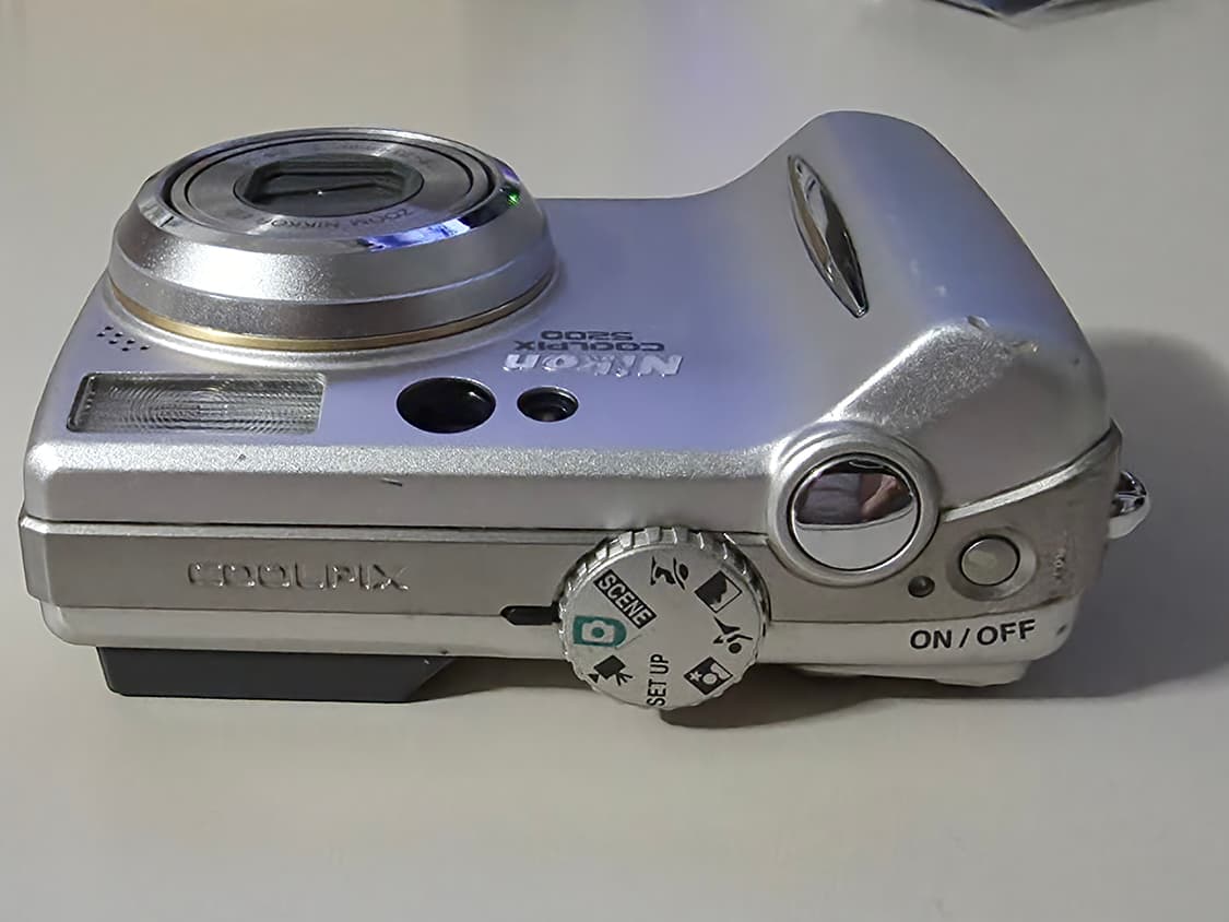 니콘 쿨픽스 5200 빈티지 디지털카메라 상품이미지2