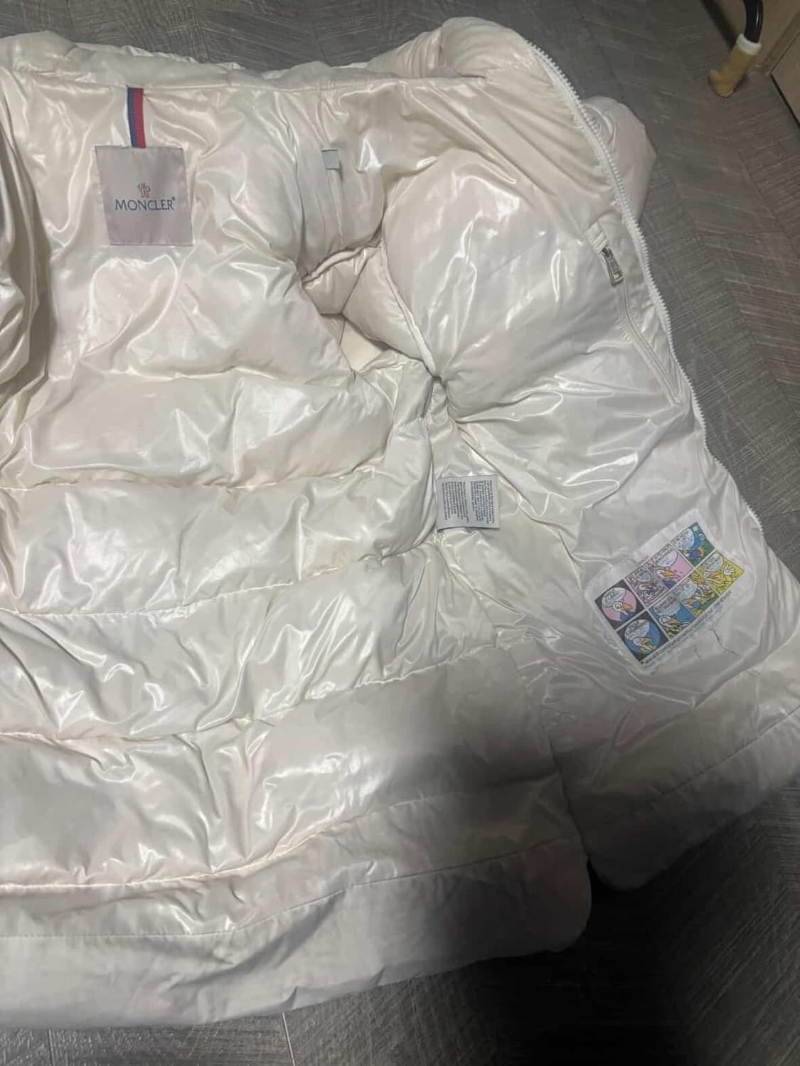 몽클레어패딩 판매합니다 상품이미지10