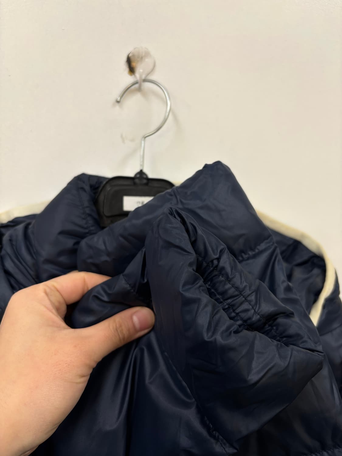 아디다스 우먼 후드탈착 다운패딩 상품이미지4