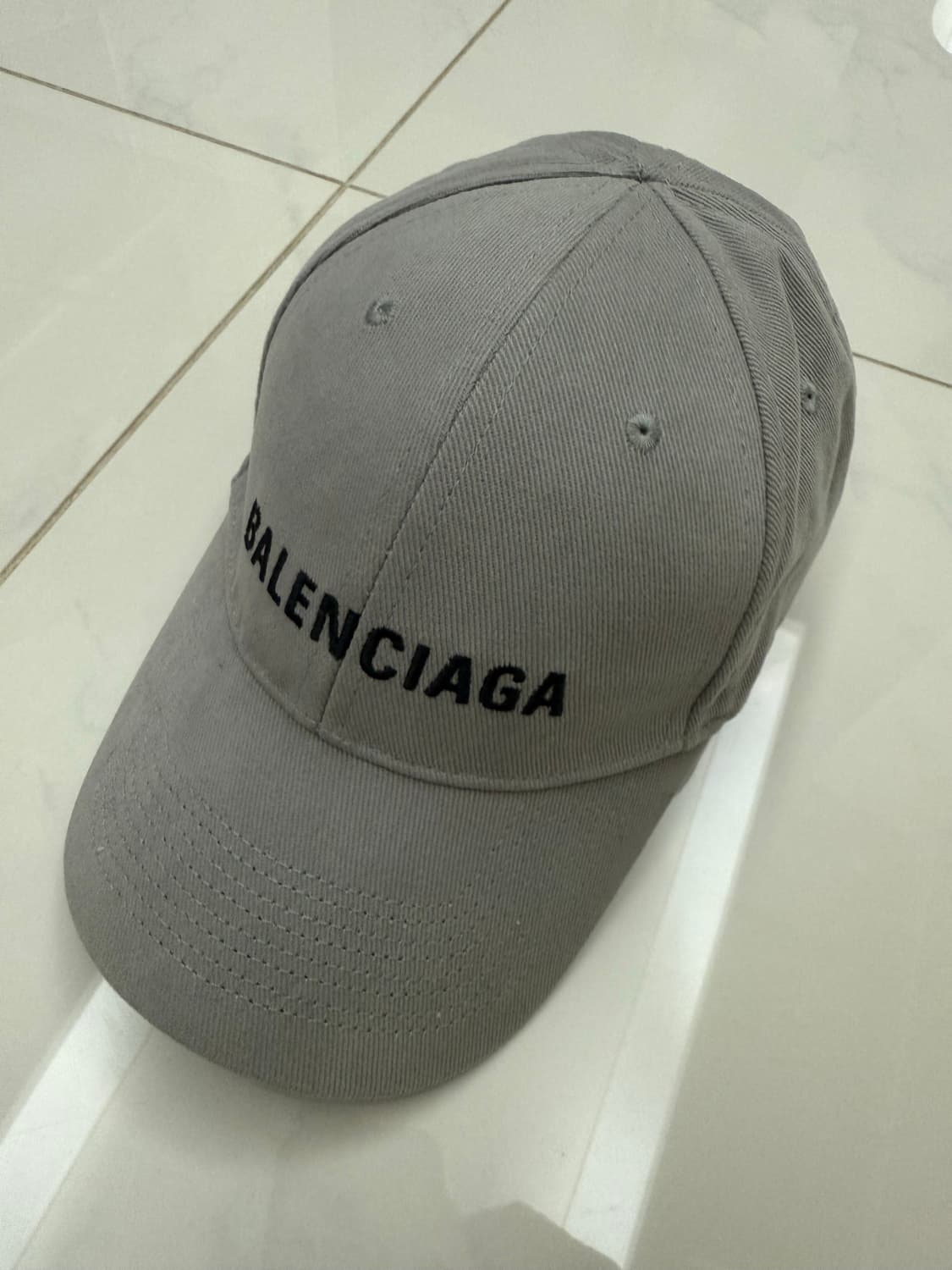 발렌시아가 모자 상품이미지1