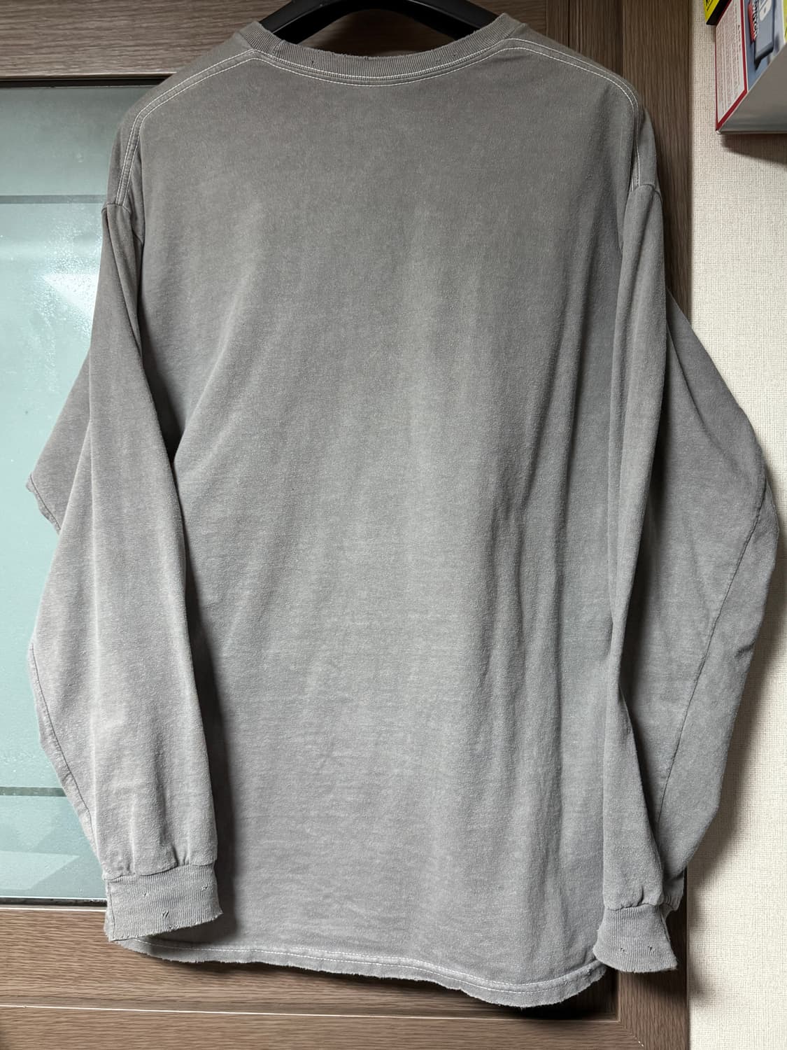 [1]안셀름 메시지 롱슬리브 그레이 팝니다 상품이미지2