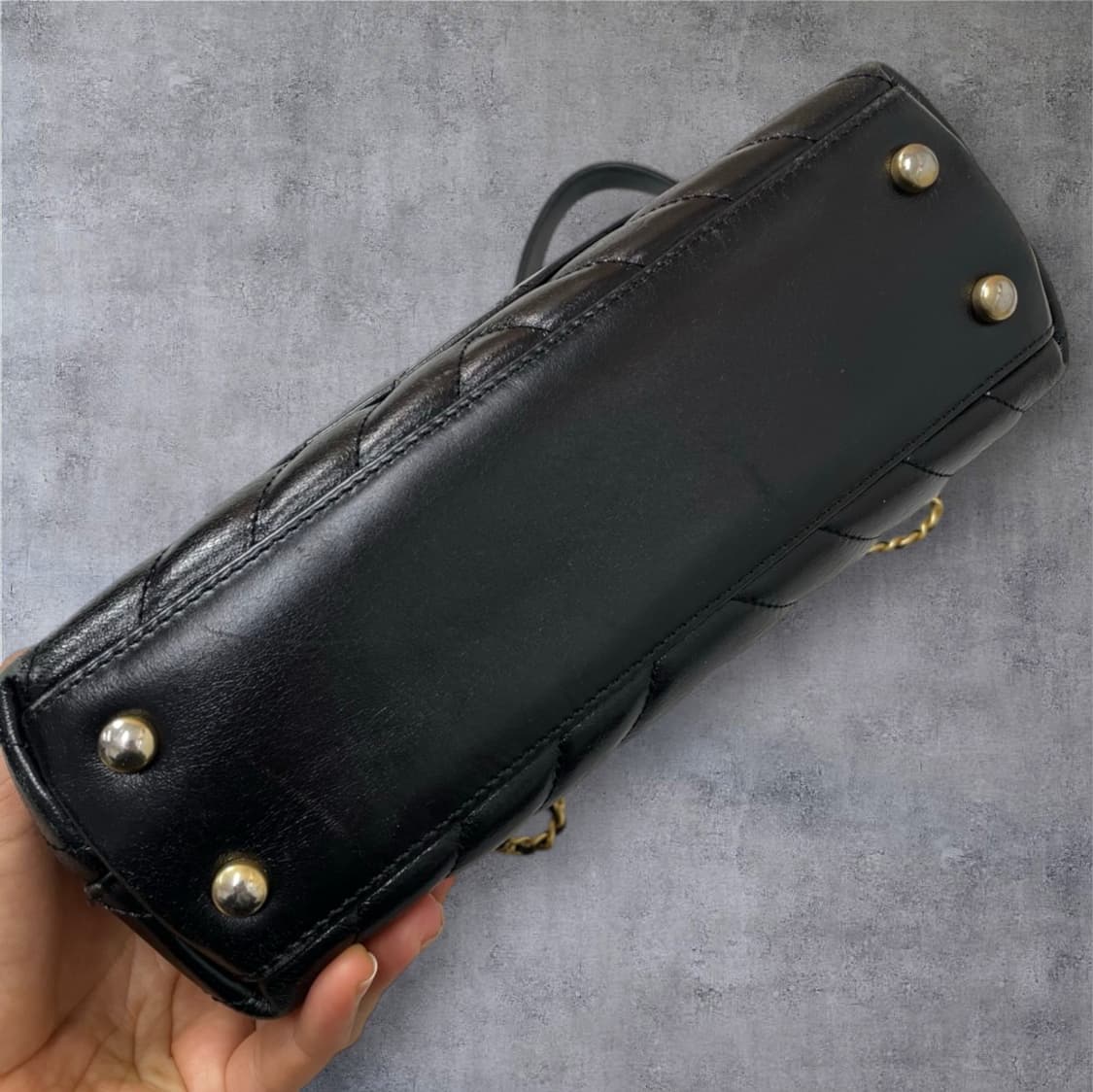 샤넬 Chanel 블랙 코코핸들 쉐브론 플랩백 상품이미지6