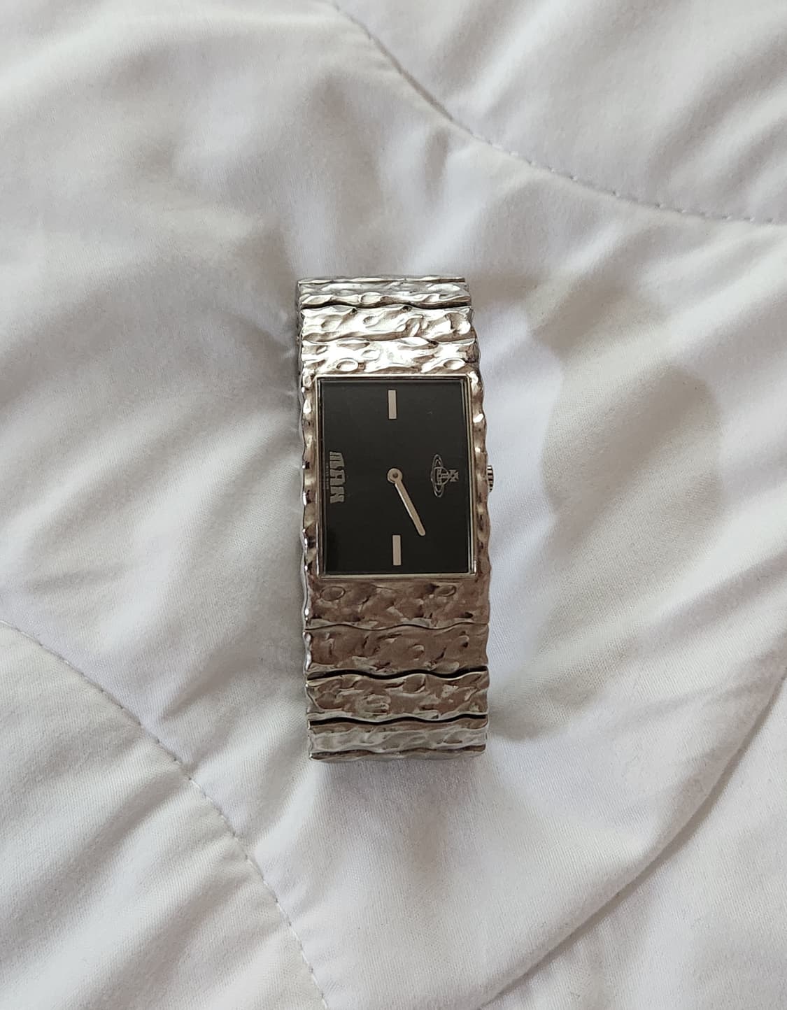 비비안웨스트우드 스톤헨지 시계 상품이미지2