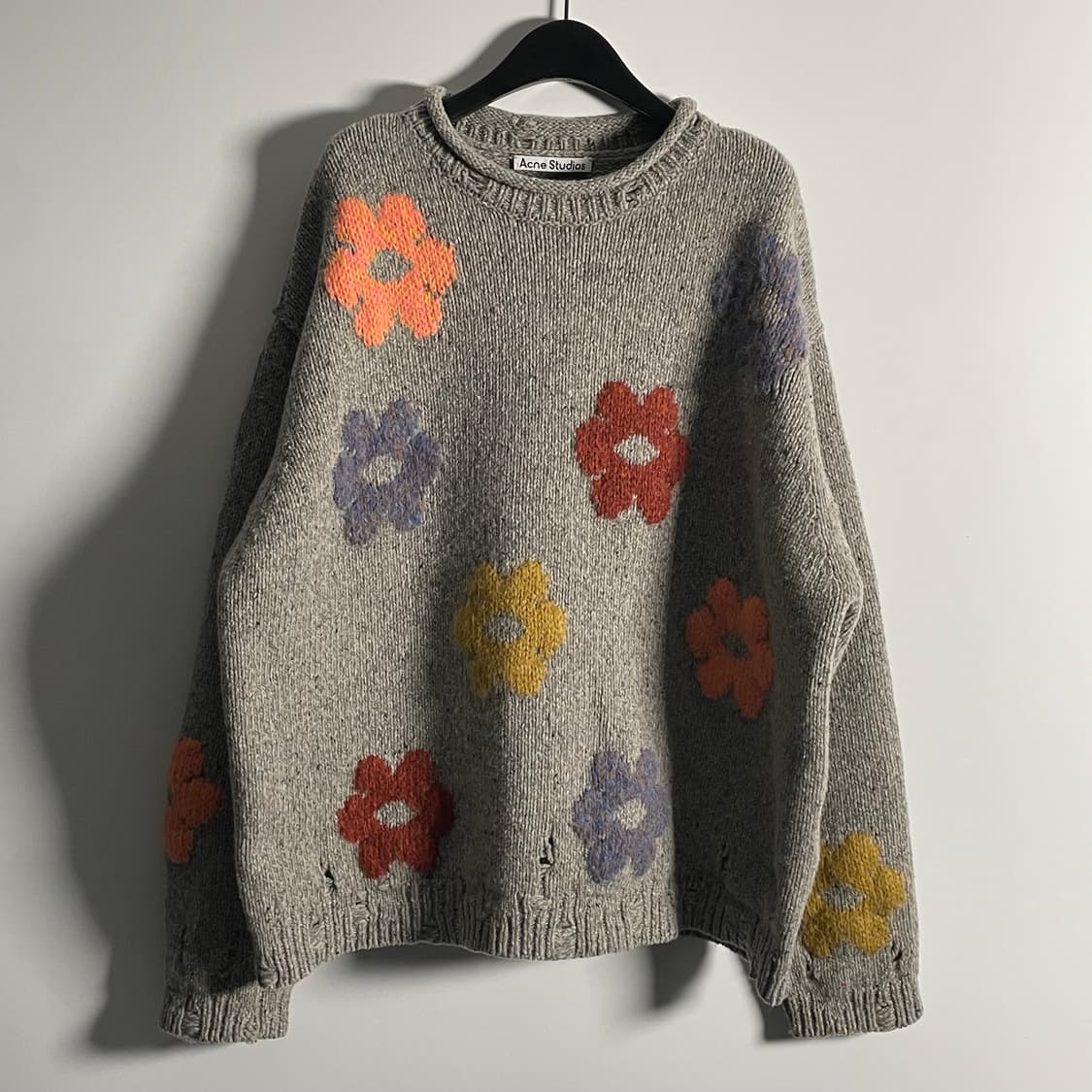 아크네 스튜디오 자카드 플라워 울 니트  (on.169)   상품이미지4