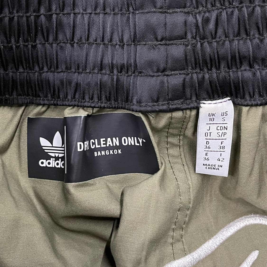 [정품/S] 아디다스 블랙 카모 밀리터리 조거 카고 트랙 팬츠  상품이미지4