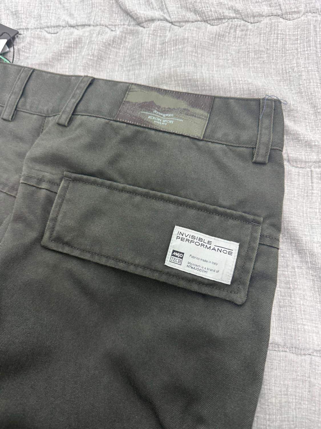 지용킴x코오롱 [KS X JiyongKim] 아웃포켓 3D 팬츠 상품이미지3