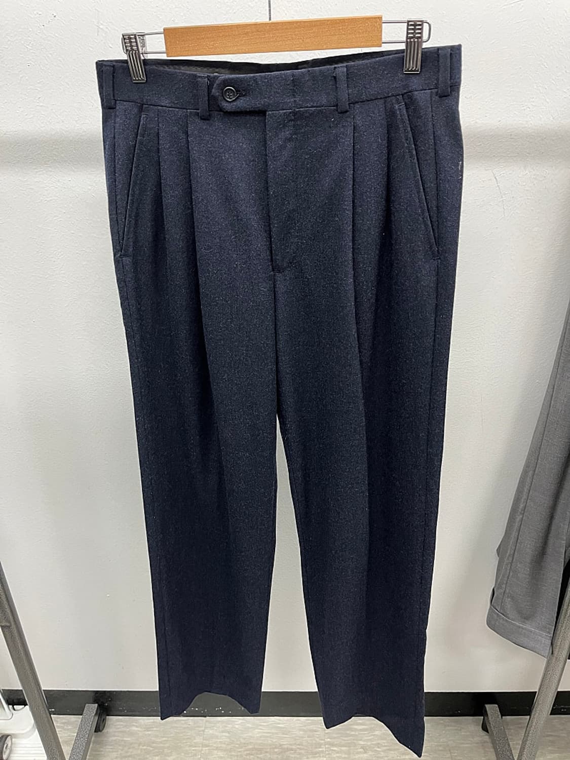 31) 버버리 클래식 울 슬랙스  상품이미지4