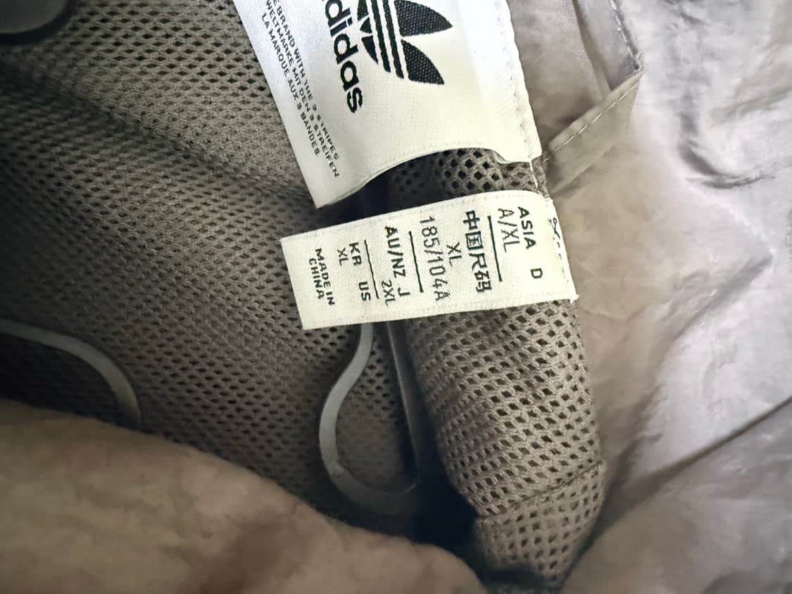 레알 아디다스 바람막이 상품이미지3