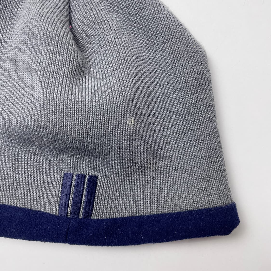 [중고] 아디다스 올드스쿨 회색/네이비 비니 모자 상품이미지4
