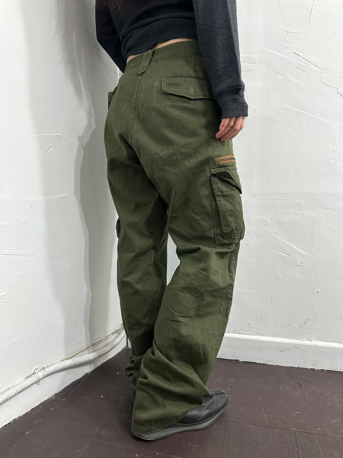dominate khaki cargo pants 상품이미지3