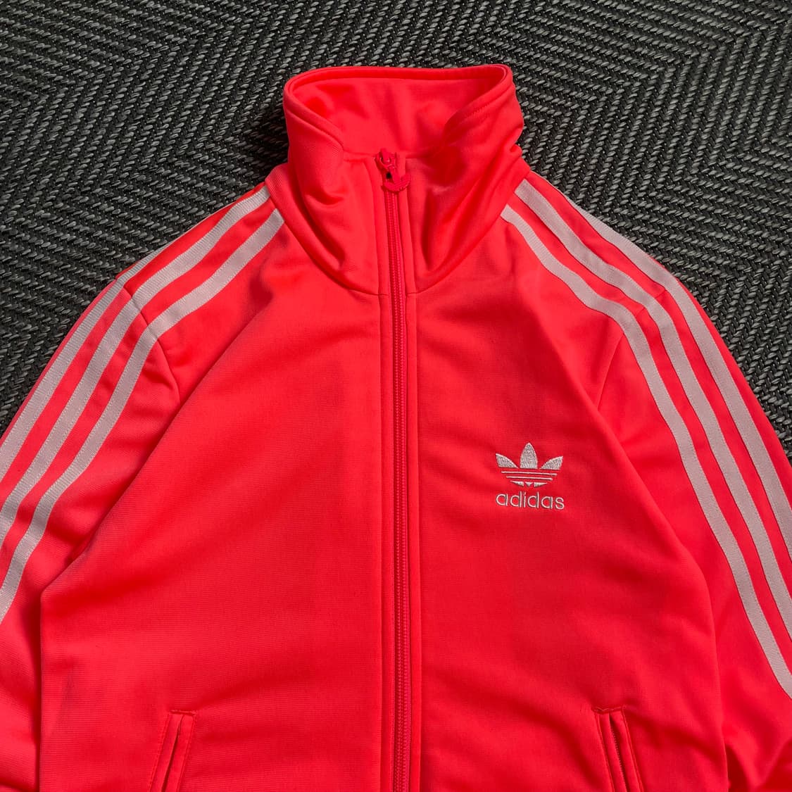 아디다스 우먼스 파이어버드 빅로고 네온 핑크 트랙탑 져지o 4780 상품이미지4