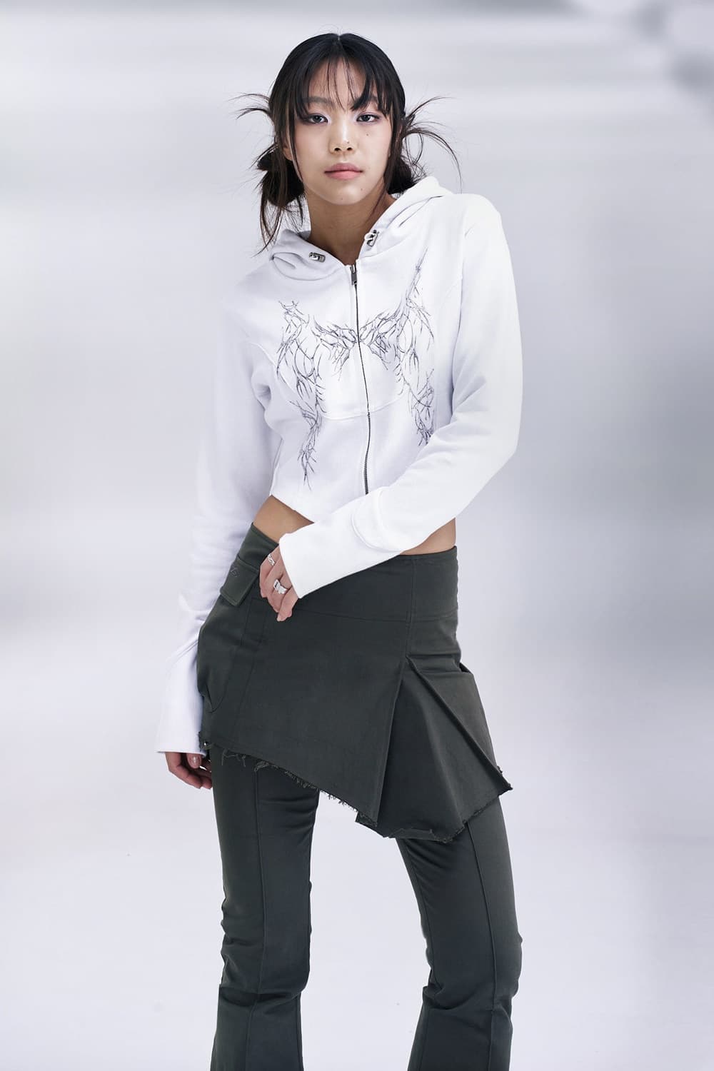 허그유어스킨 슬림 후디 집업 화이트 상품이미지3