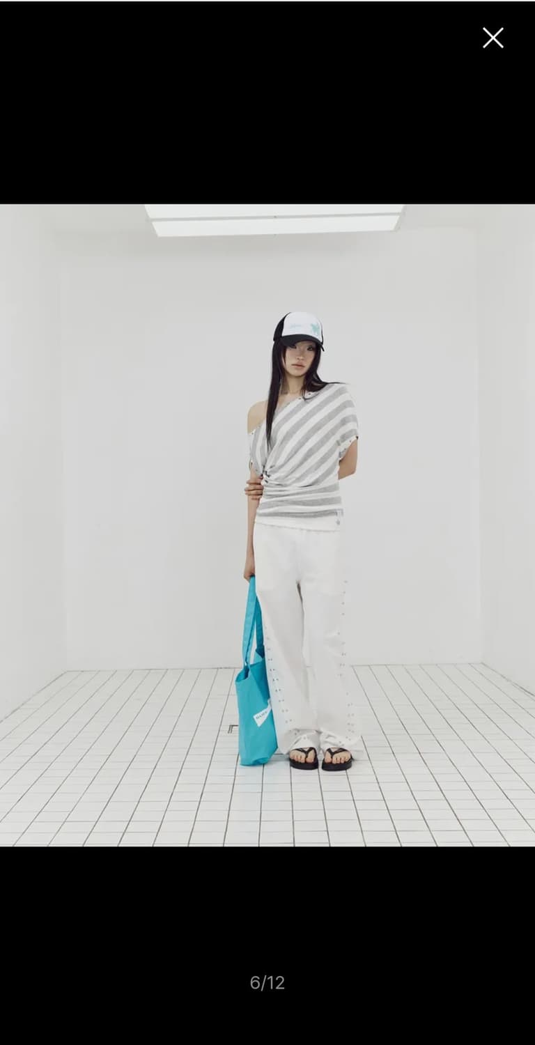 셋업이엑스이 STRIPE EYELET DRAPE TOP 상품이미지2