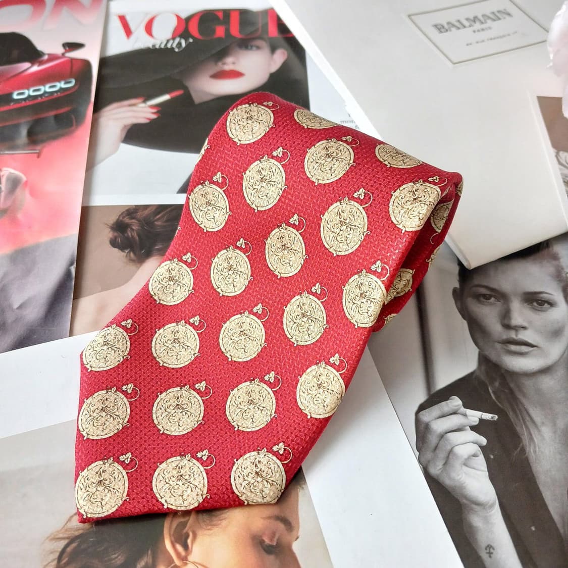 피에르 발망 실크 메달리온 패턴 넥타이 9.7cm A+등급 A18913
 상품이미지2