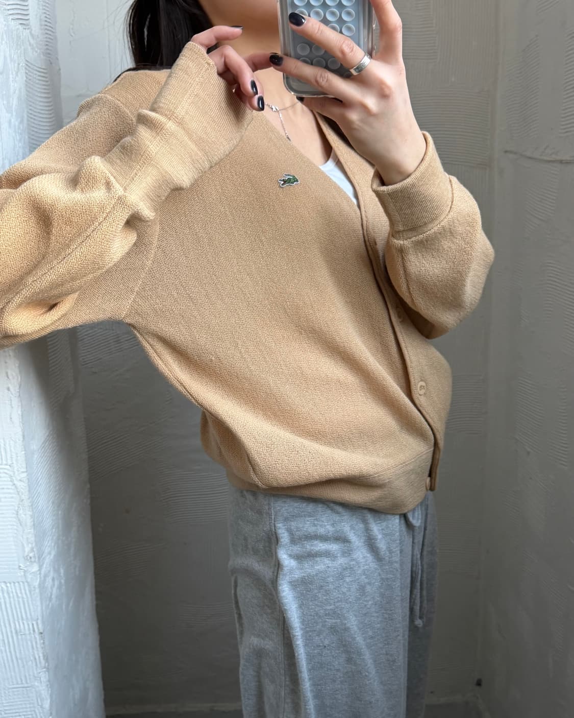 Lacoste 라코스테 베이지 컬러 브이넥 울 가디건 상품이미지3